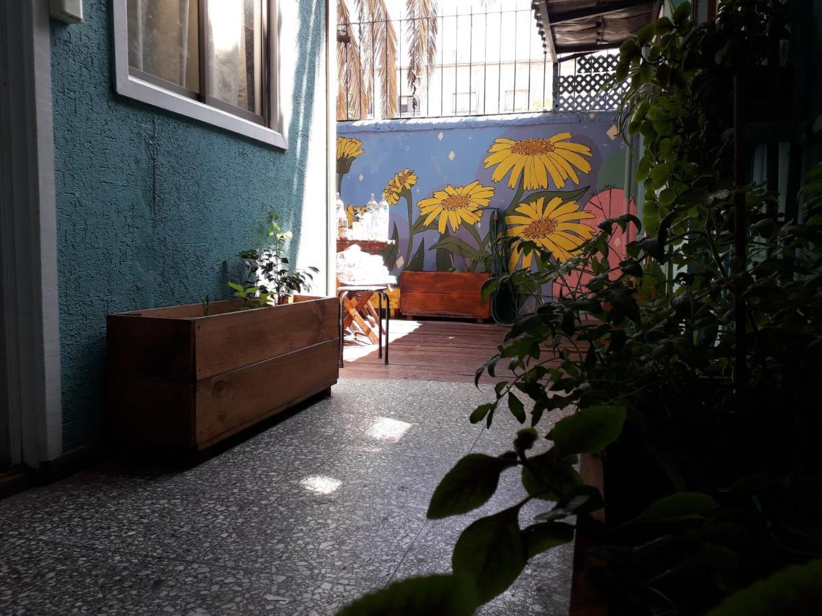 Atacama Hostel Backpackers Santiago Exterior foto